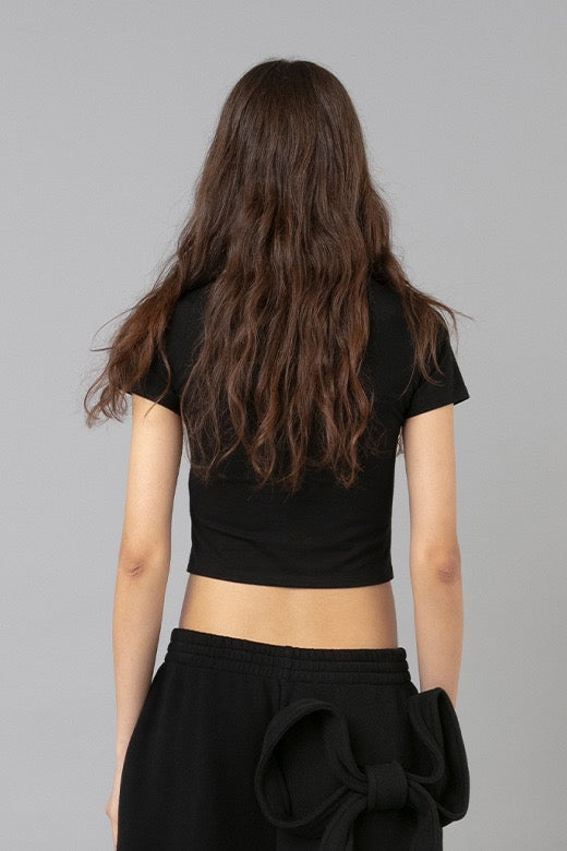 Trixy Necklace T-Shirt Black