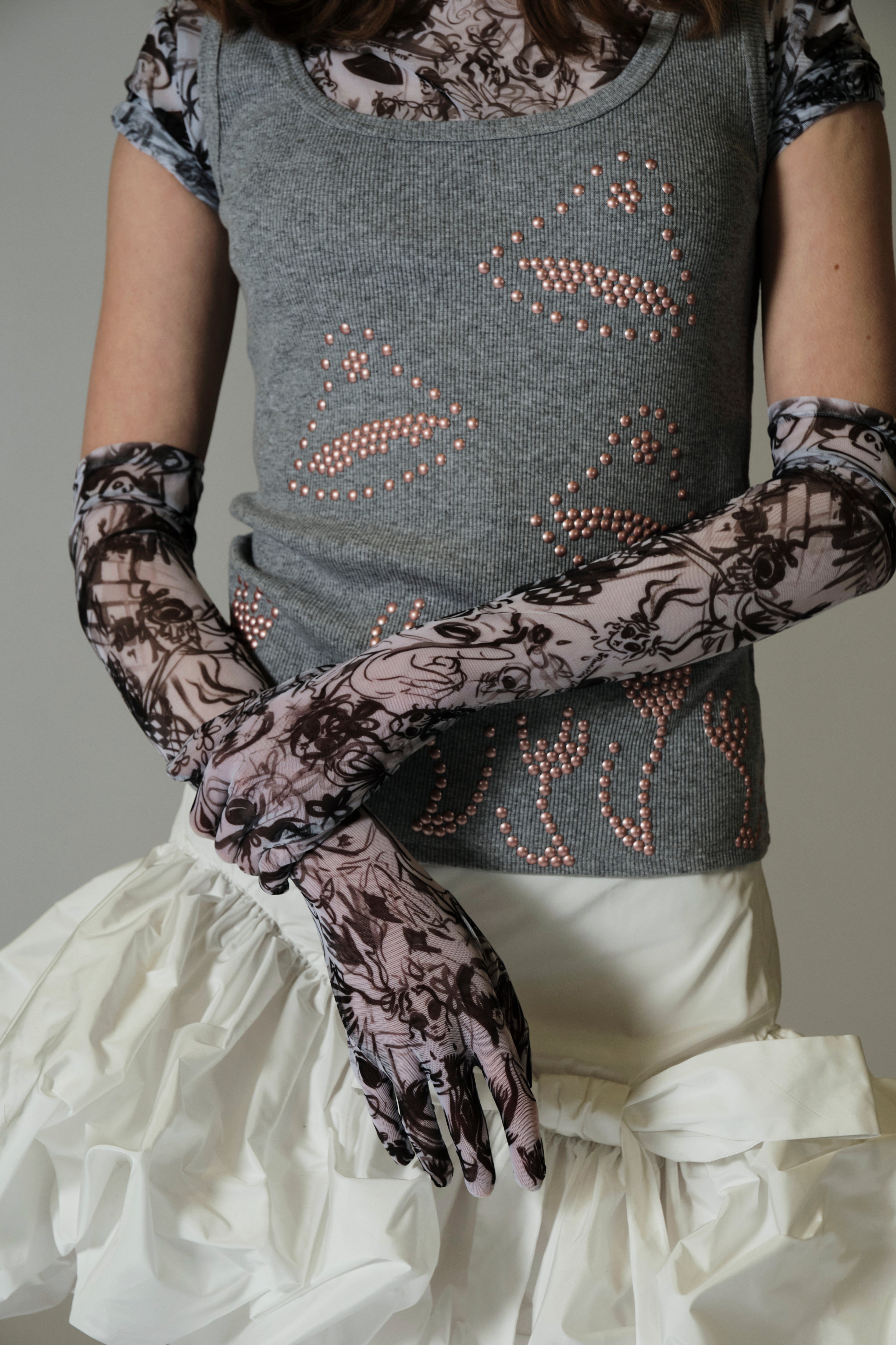 Glora Gloves white sketchbook print